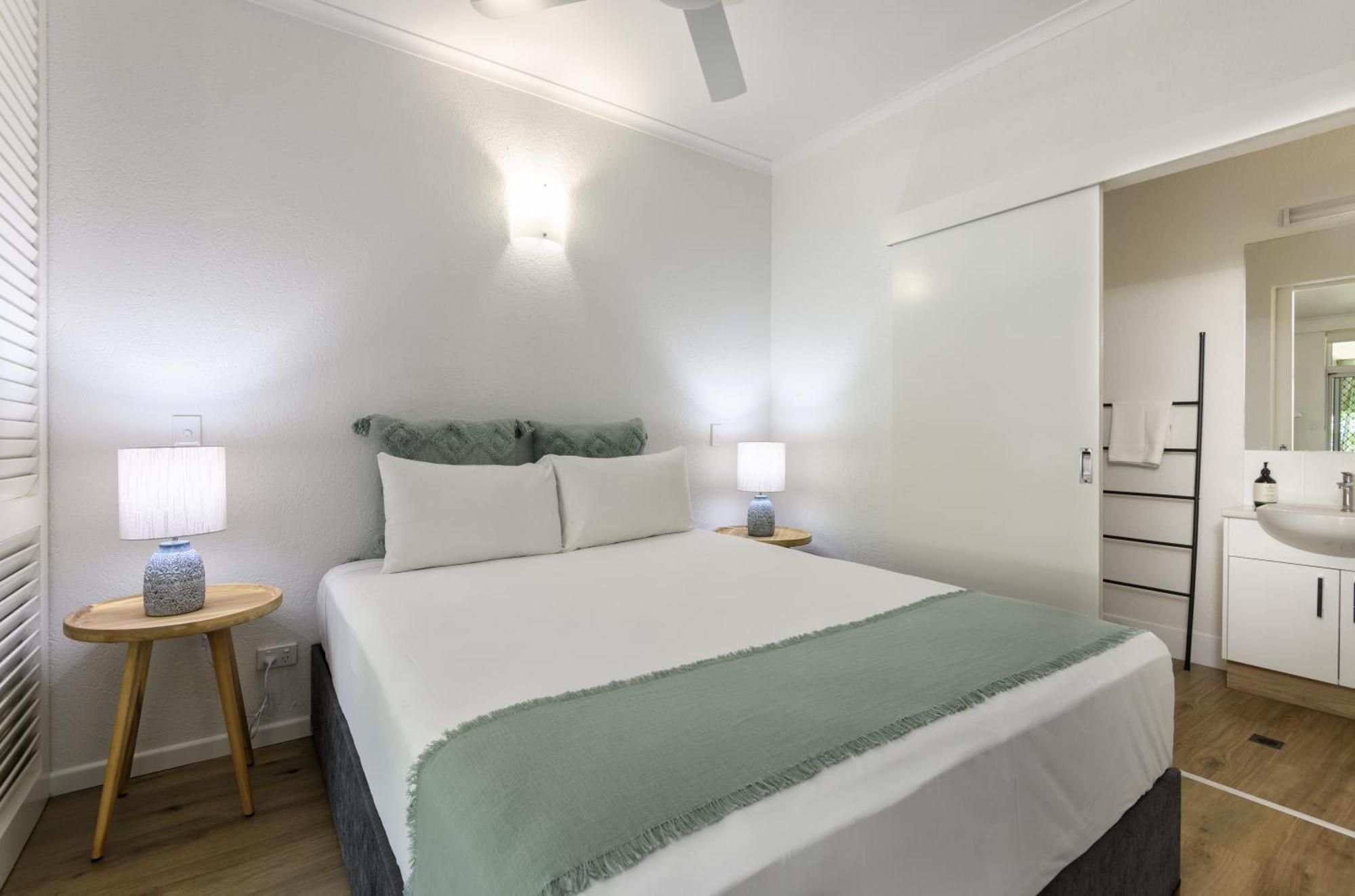 Ocean Palms Apartments 道格拉斯港 外观 照片